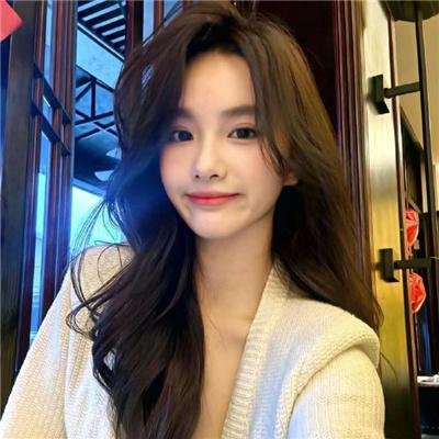 月亮不曾拥抱你